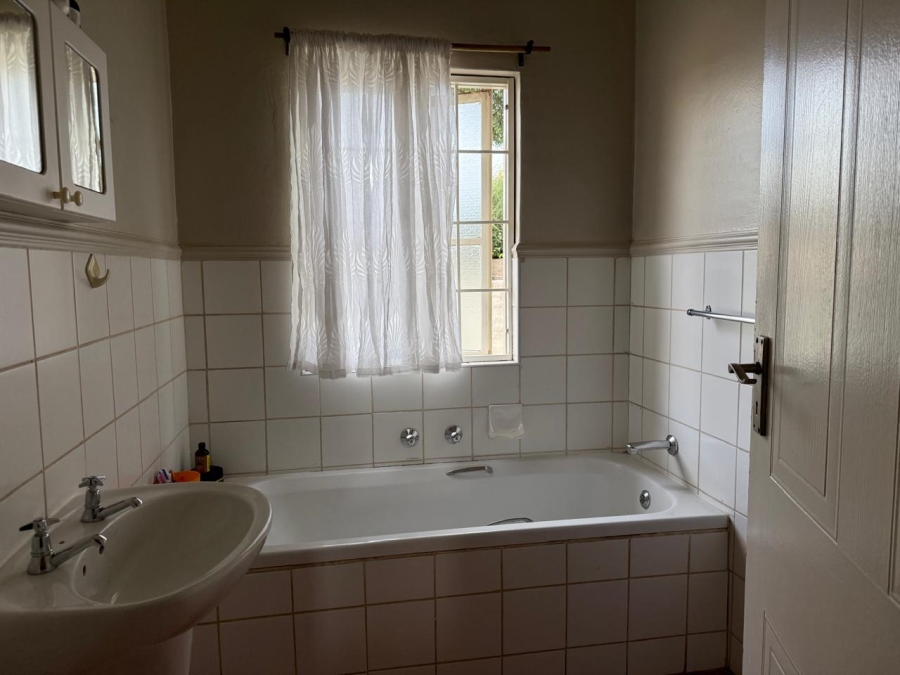 3 Bedroom Property for Sale in Waterval East North West